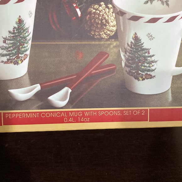 New Spode Christmas Tree Peppermint Cocoa Mugs with spoons - Picture 9 of 9